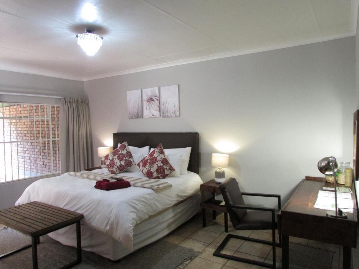 The Ultimate Lodge Louis Trichardt Buitenkant foto